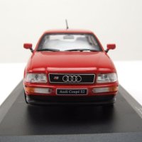 Audi S2 Coupe 1992 - мащаб 1:43 на Solido моделът е нов в PVC дисплей-кейс, снимка 5 - Колекции - 42726979