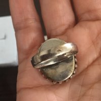 Неустоим стар сребърен пръстен с малахит, снимка 3 - Пръстени - 37477349