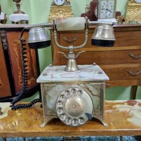 Страхотен антикварен немски телефон от оникс с метални орнаменти , снимка 3 - Антикварни и старинни предмети - 44507067