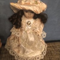 Порцеланова кукла, снимка 2 - Колекции - 34282775