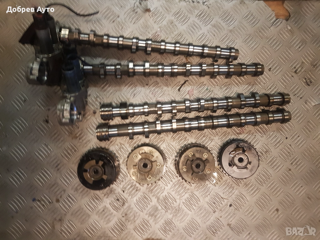 Разпределителни валове с вануси за Audi A8 D4 6.3FSI W12 , снимка 1