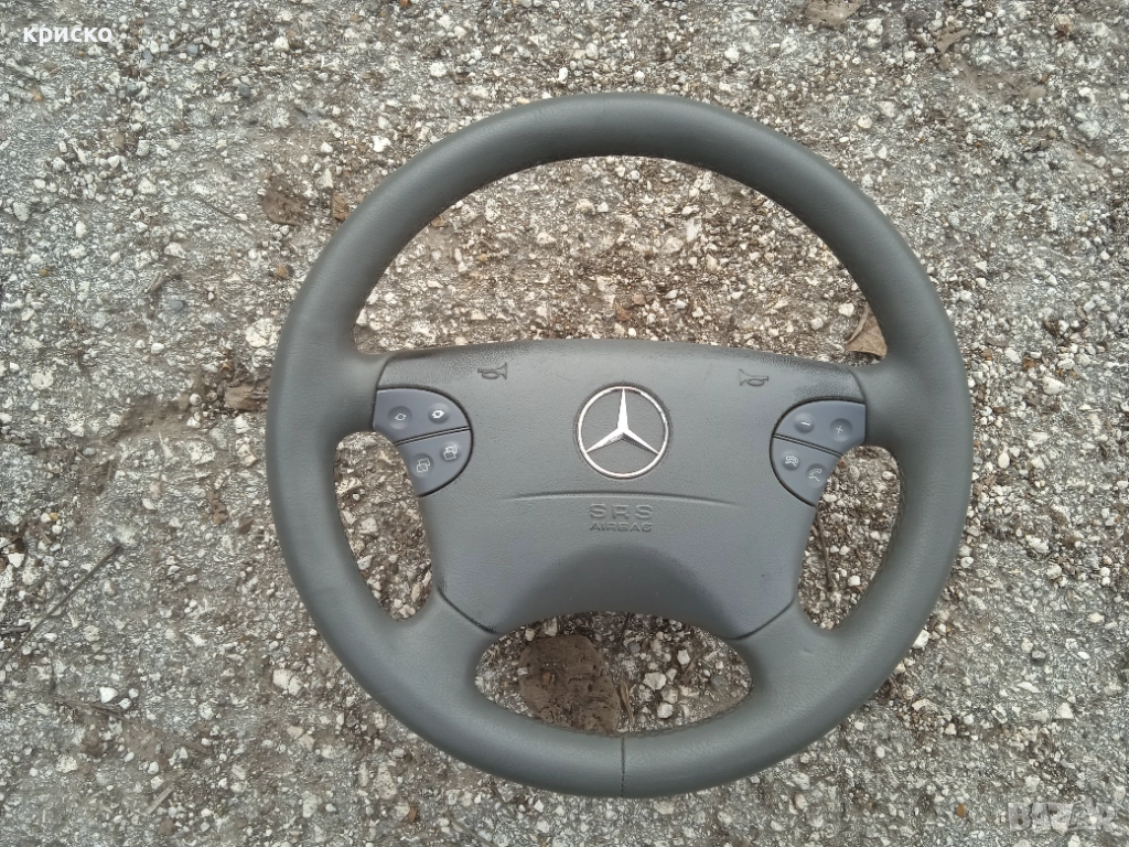 волан мерцедес 210, снимка 1