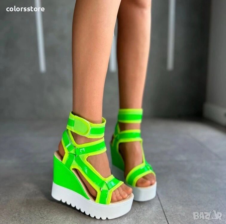 Сандали на платформа - неон със зелено, снимка 1