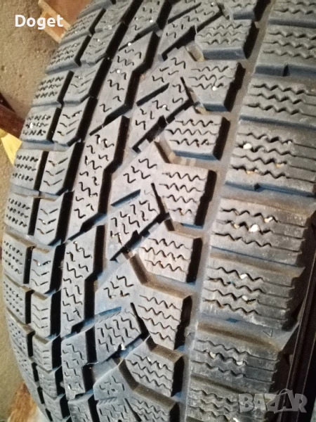 Зимни гуми 255/55 R18, снимка 1