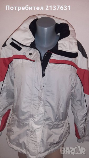 ДАМСКО ЗИМНО ЯКЕ С Качулка - Размер S / M , снимка 1