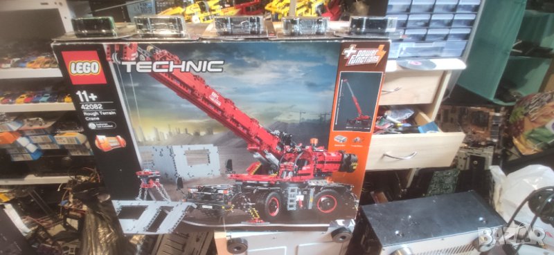 Lego technic Rough Terrain Crane 42082 , снимка 1