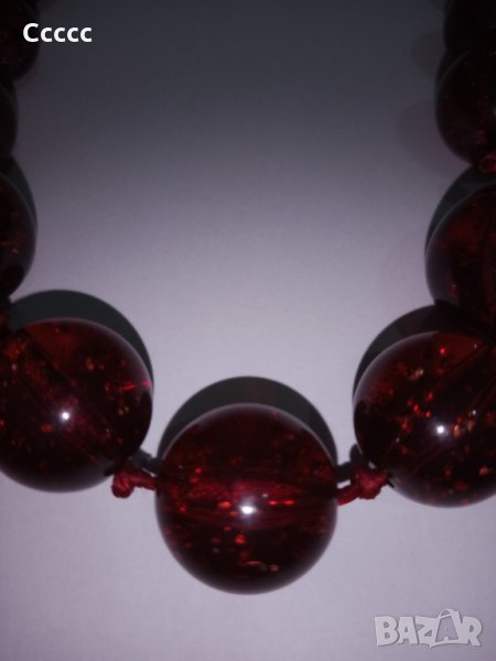 Колие от червен кехлибар , снимка 1