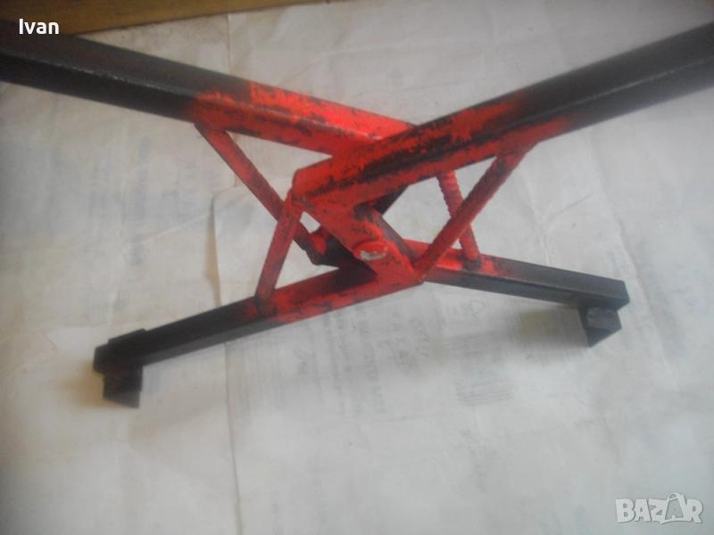 Масивна ръчна щипка скоба за носене на бордюри,павета, бетонни и каменни блокчета, Ж.П. траверси , снимка 1