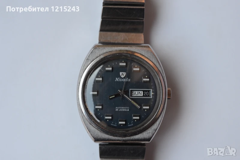 Nivada vintage часовник, снимка 1
