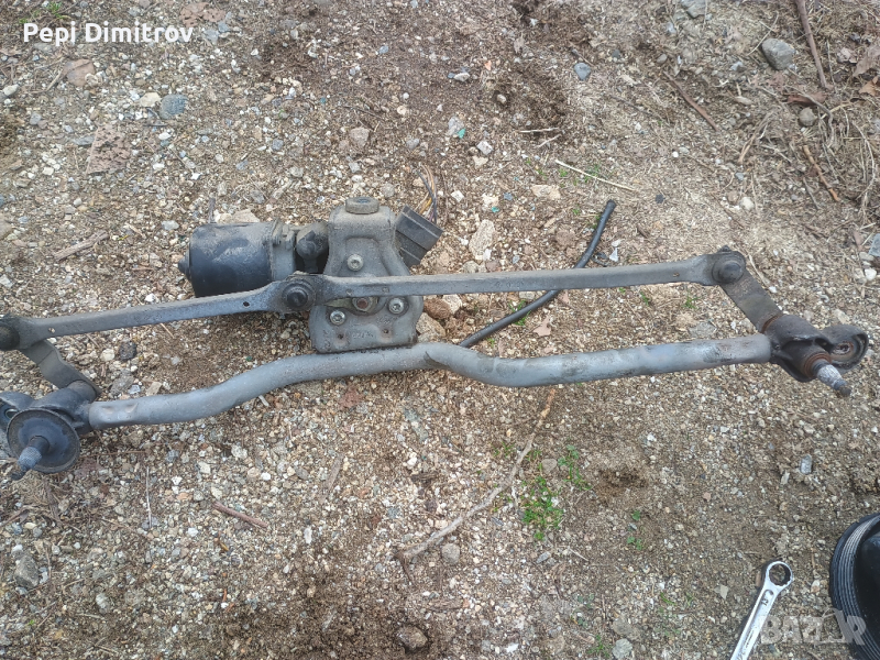 RENAULT CLIO II МОТОРЧЕ ЗА ЧИСТАЧКИ 53562802 , снимка 1