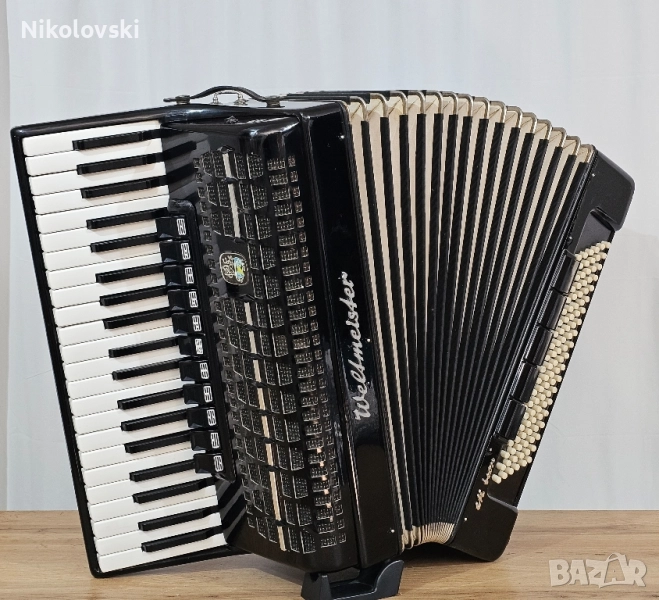 Акордеон Weltmeister Caprice , снимка 1