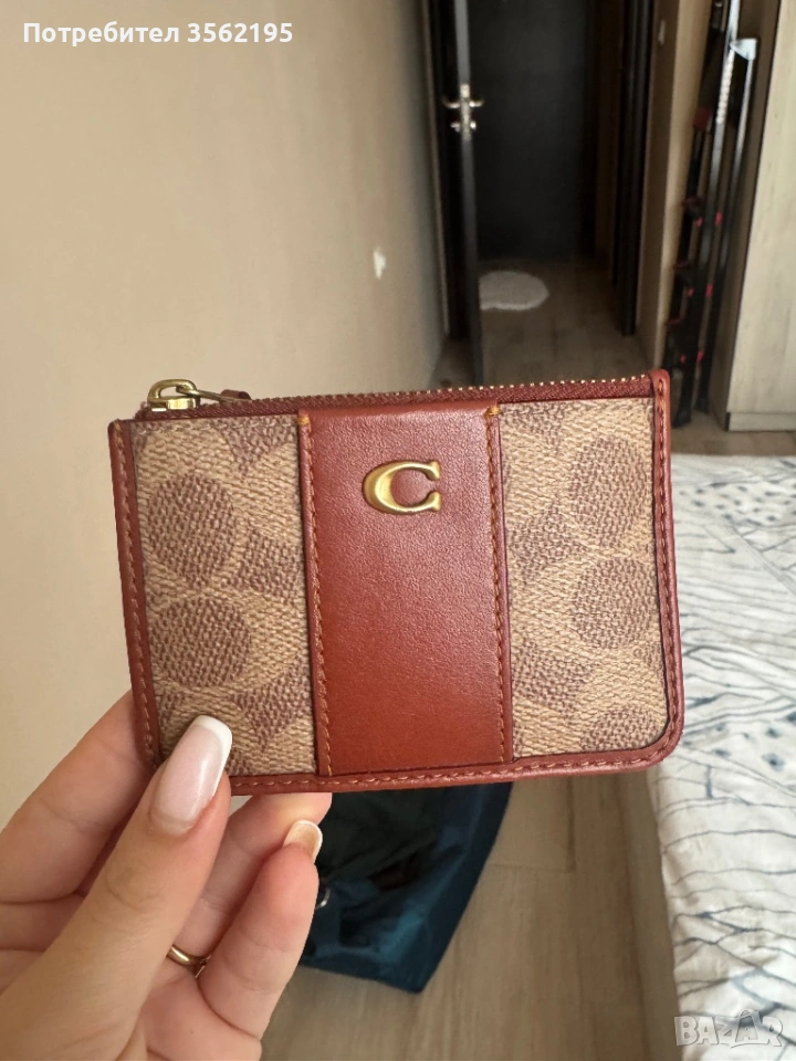 Малък портфейл на Coach, снимка 1