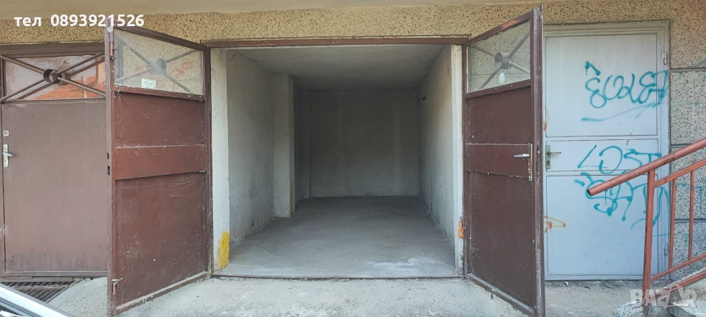 ГАРАЖ РУСЕ, снимка 1