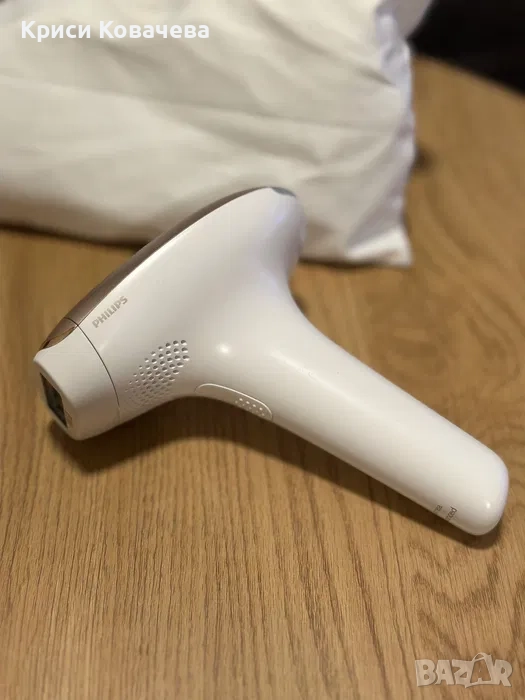 Фотоепилатор Philips Lumea IPL Advanced SC1997/00, снимка 1