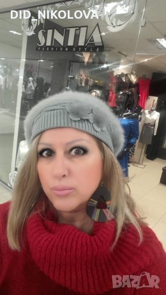 актуална пухена барета, снимка 1