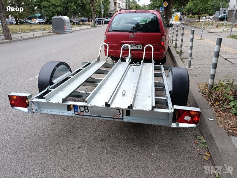 Ремарке за три мотора, снимка 1