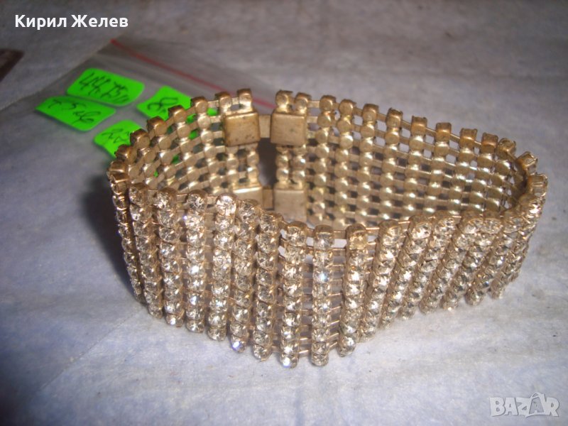 СТАРА СКЪПОЦЕННА БЛЕСТЯЩА ПОСРЕБРЕНА РЕТРО АР НУВО СТИЛ ГРИВНА с ФАСЕТИРАНИ ЦИРКОН КРИСТАЛИ 27963, снимка 1