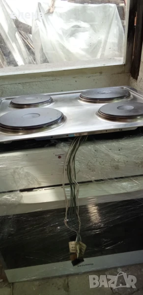 Фурна за вграждане с котлони , снимка 1