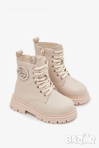 Детски боти до глезена с подплата за момичета с декорация LOVE, Rosaira, 2цвята , снимка 10 - Детски боти и ботуши - 52362391