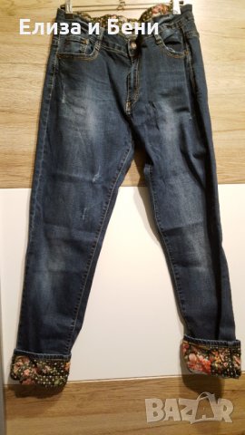 дънки с флорални елементи, снимка 1