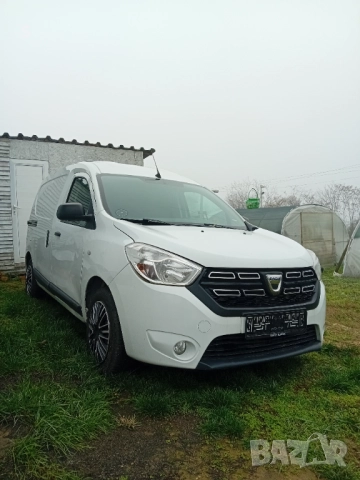 Продавам Дачия Докер 2021г 