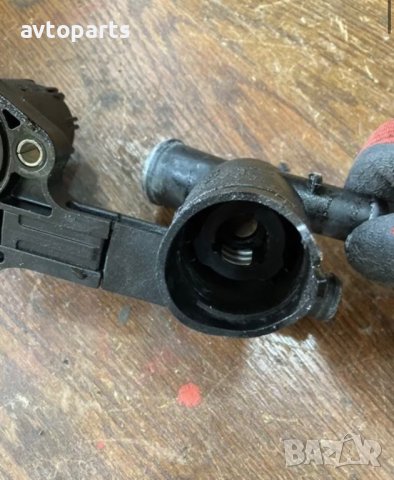 Vw golf 6 2011година 1.2tsi термостат, снимка 2 - Части - 40603598