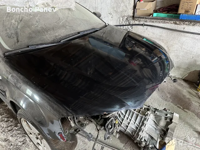 Audi A3 8P преден капак, снимка 2 - Части - 56456952