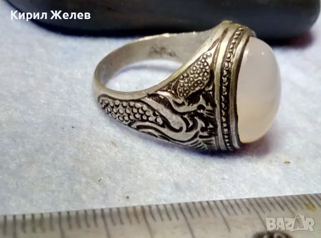 Стар РЪЧНО ОРНАМЕНТИРАН СКЪПОЦЕНЕН СРЕБЪРЕН ПРЪСТЕН ЛАКИРАНО СРЕБРО с ШЛИФОВАН ЛУНЕН КАМЪК 50109, снимка 7 - Антикварни и старинни предмети - 49294816