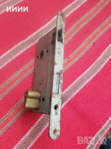 Полска брава с патрон Метал