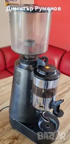 Професионална кафемелачка, снимка 3 - Кафемашини - 49569345