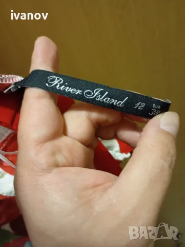 River Island 12 дамска рокля , снимка 4 - Рокли - 49623244