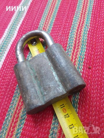 Масивен катинар Изгрев, снимка 3 - Антикварни и старинни предмети - 52590527