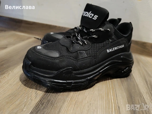 Маратонки Balenciaga triple s 