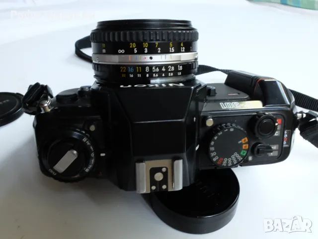 Ръчно фокусен SLR "NIKON- F-301" практичен, надежден, снимка 2 - Фотоапарати - 56048887