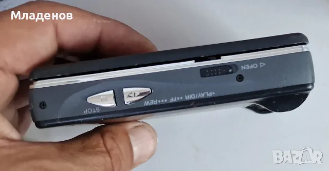 Walkman Grundig ., снимка 4 - Радиокасетофони, транзистори - 55953153