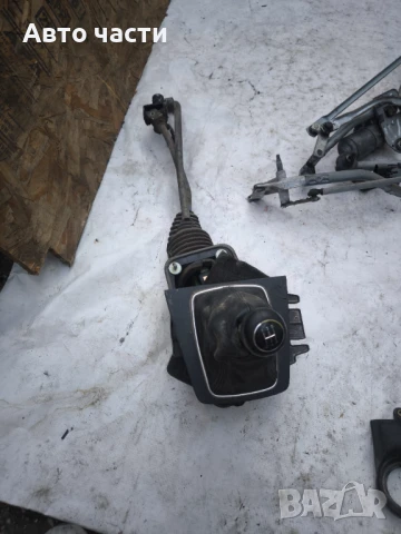  Скоростен лост и механизъм за  Audi A4 B6 2.0 20V 8E0711025