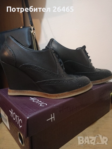 Дамски обувки