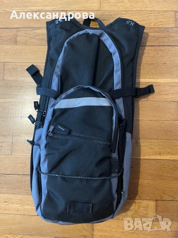 Раница H2O, снимка 2 - Раници - 51170769