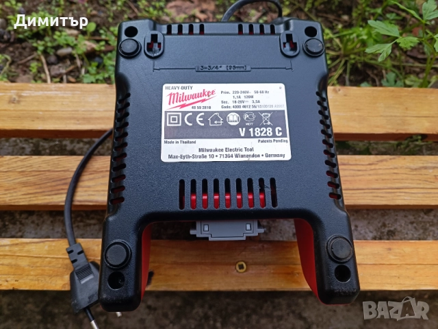 Milwaukee V 1828 C зарядно, снимка 4 - Винтоверти - 52269962