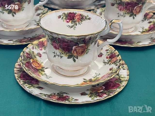 Royal Albert сервиз за чай, снимка 3 - Сервизи - 52775705
