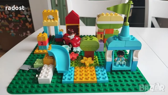 LEGO DUPLO 10914 Deluxe Box (Пълен + голяма зелена подложка и 2 допълнителни животни)