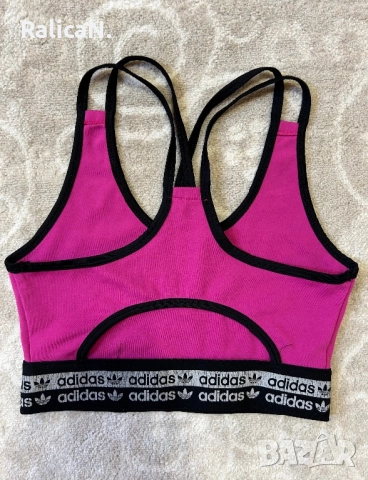 Дамско бюстие adidas, снимка 2 - Корсети, бюстиета, топове - 51555727