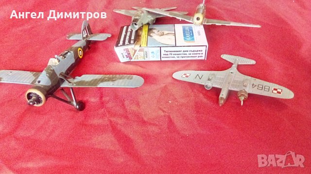 Четири метални самолета, снимка 3 - Колекции - 42210549