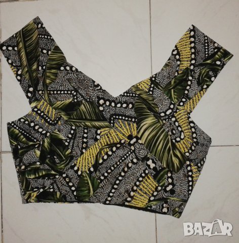 GUESS/Гес нов топ с палми БЕЗ КОМЕНТАР ЦЕНА