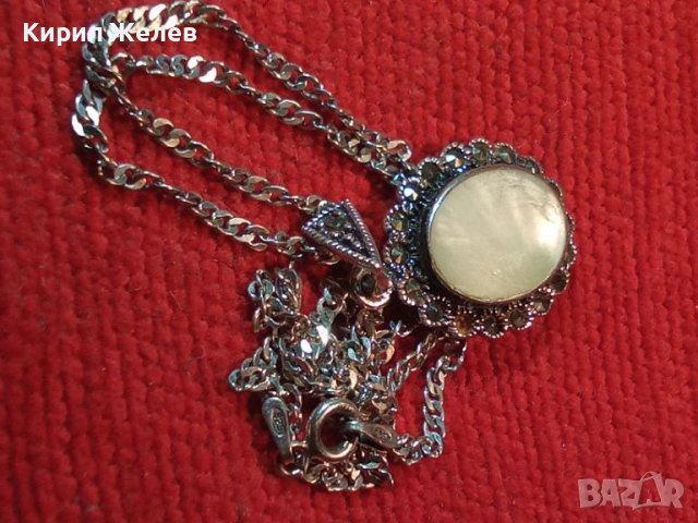 СТАРО ИТАЛИАНСКО СРЕБЪРНО КОЛИЕ със СЕДЕФЕН СРЕБЪРЕН МЕДАЛЬОН СРЕБРО 925 ITALY 29719