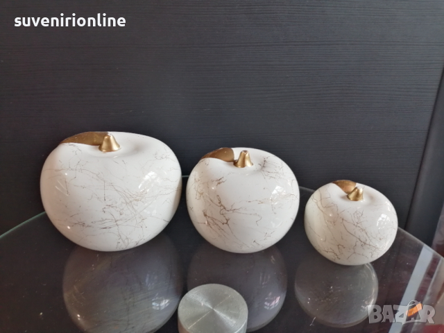 Тройка порцеланови ябълки за декорация , снимка 2 - Декорация за дома - 36398084