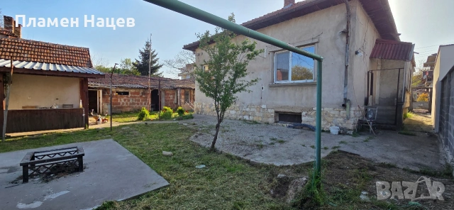 Къща в град Левски