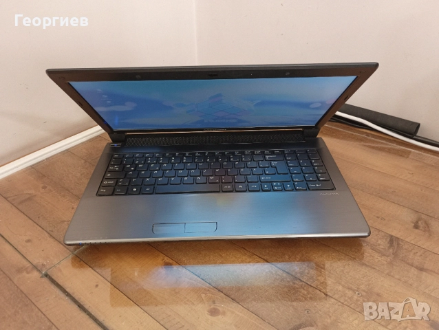 Лаптоп Medion Akoya E6228 - i3 2370M / 15.6", снимка 4 - Лаптопи за дома - 51574293