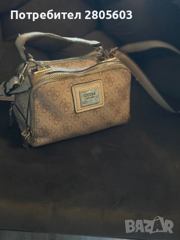 Оригинална чанта Guess, снимка 2 - Чанти - 54267328