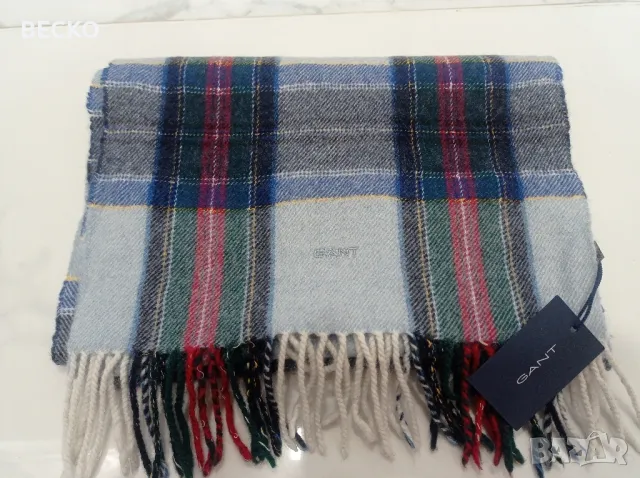 Вълнен шал GANT